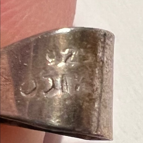 Silver and Gemstone Pendant - Picture 3 of 3